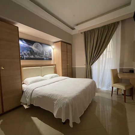 Spqr Suite Guest House Rome Exterior photo