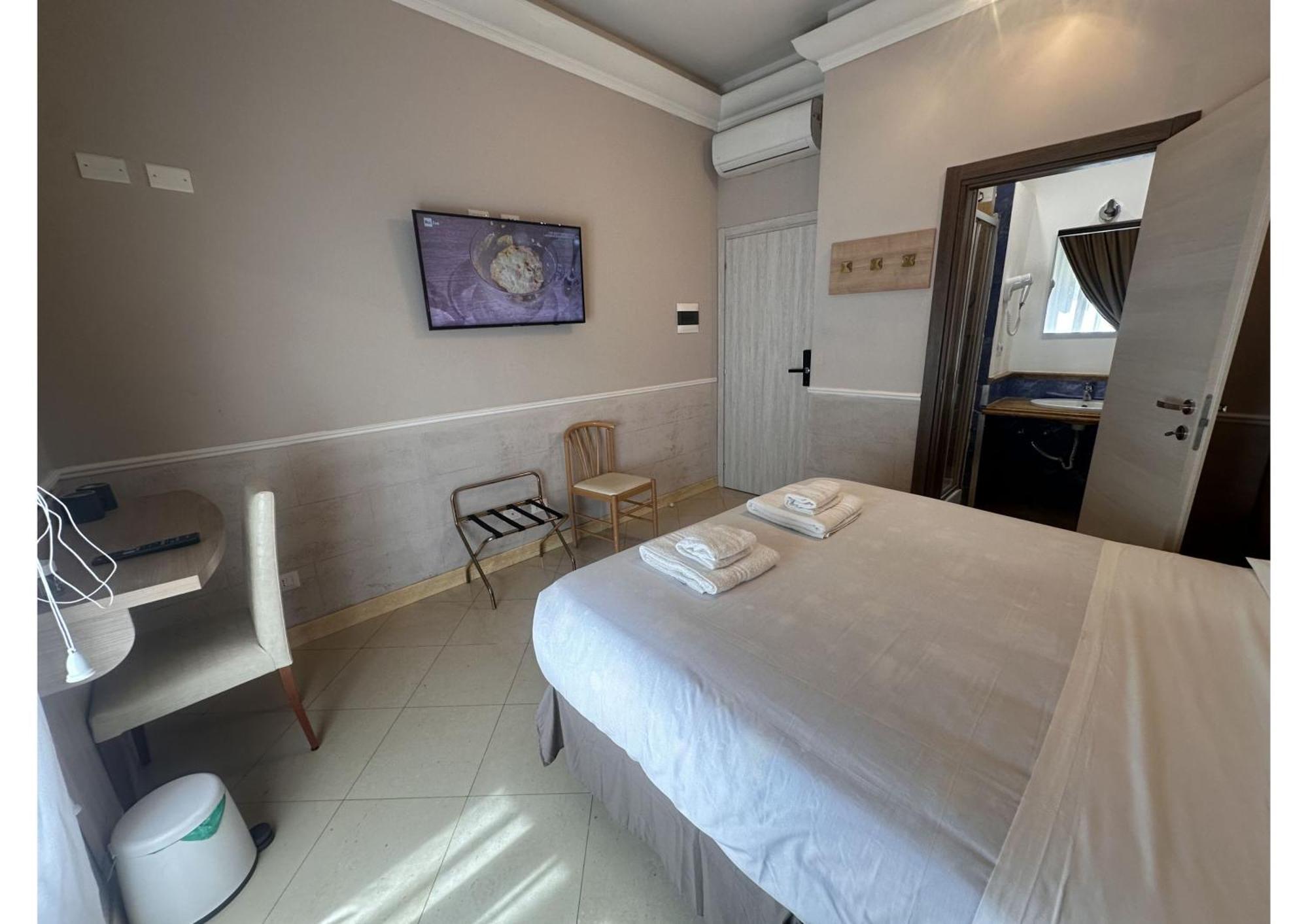 Spqr Suite Guest House Rome Exterior photo