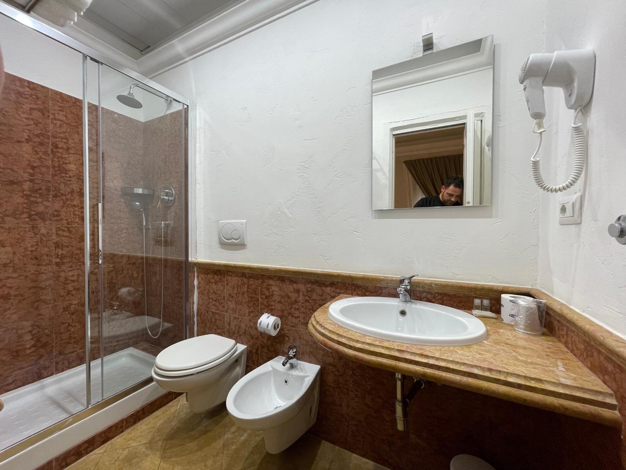 Spqr Suite Guest House Rome Exterior photo